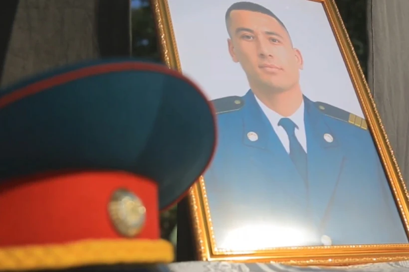 Fargʻonada mast haydovchi YPX inspektorini urib yubordi: xodim vafot etdi